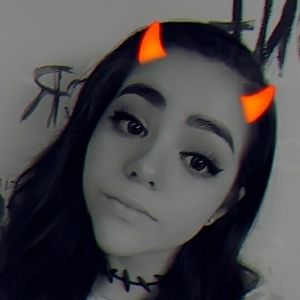 Meet your Posher, Kara